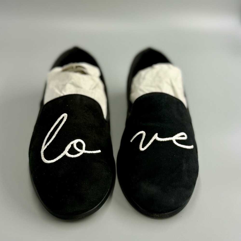 ❤️ velvet slip on ❤️  flats ❤️